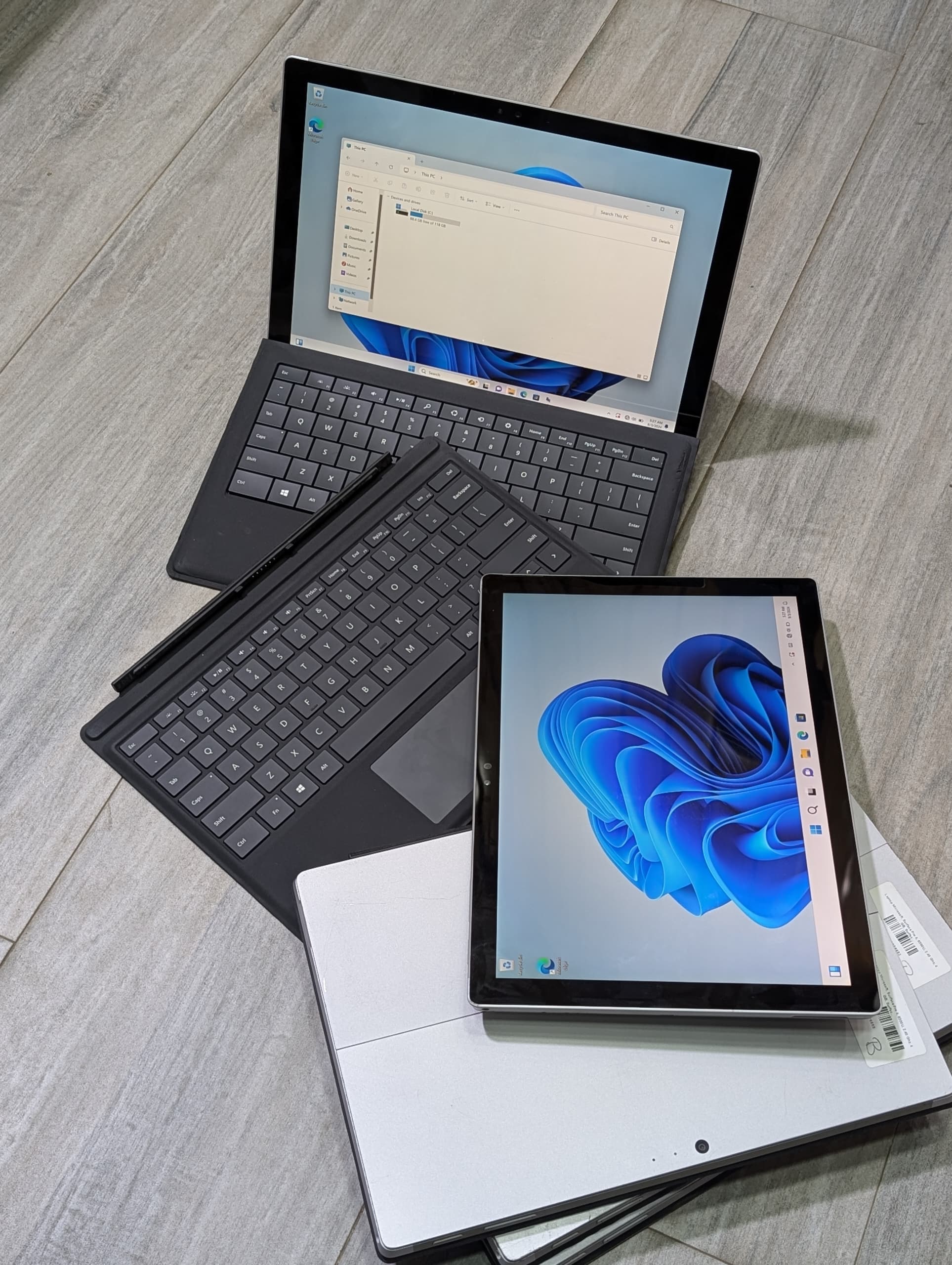 Microsoft Surface Pro 4 Intel Core i5-6300U